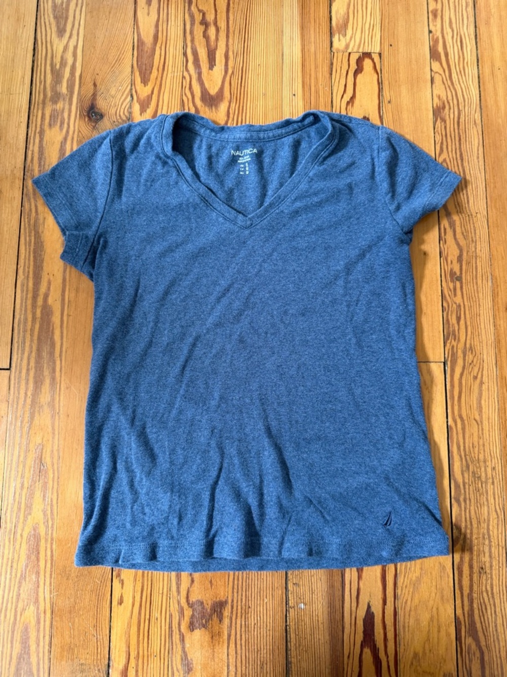 Nautica Blue V-Neck Tee Shirt Women’s Small Soft Cotton Casual Basic